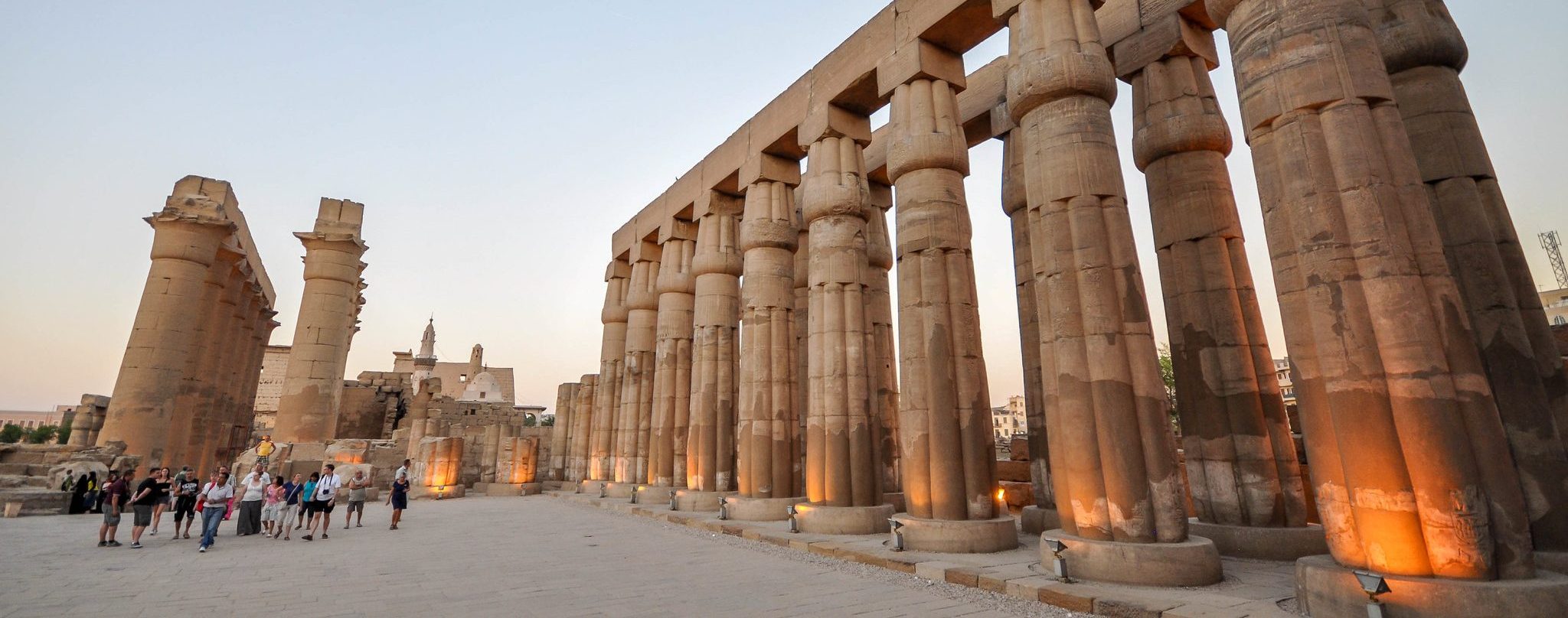 كيف تظهر مصر للسائح الأمريكي والبريطاني على شبكة الإنترنت؟