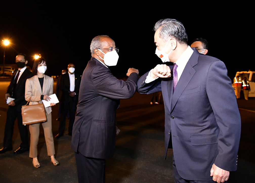مصالح متبادَلة: دلالات زيارة وزير الخارجية الصيني لإريتريا