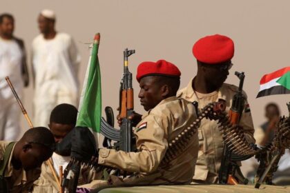 تحرك الأغلبية الصامتة وتحولات المشهد الداخلي في السودان