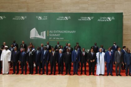 القمة الإنسانية الاستثنائية للاتحاد الأفريقي: ضرورة ملحّة وتعهدات محدودة